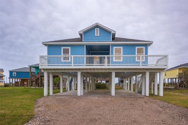 3261 Pirates Cove, Crystal Beach, TX 77650