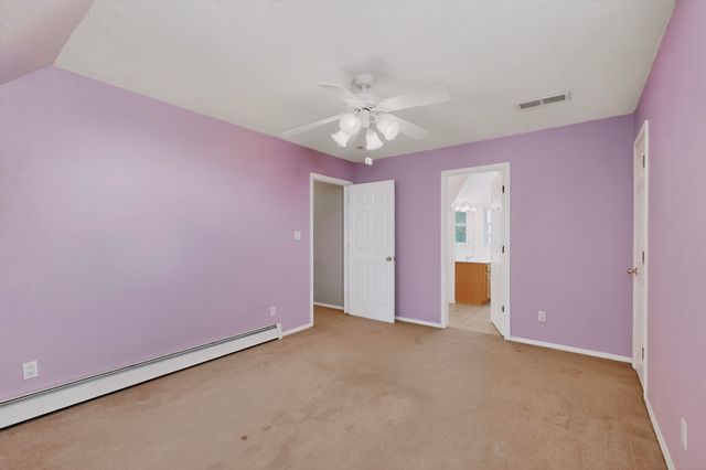 1512 Los Arboles Avenue NW, Albuquerque, NM 87107