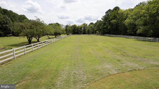 5816 INDIAN QUARTER RD, Cambridge, MD 21613