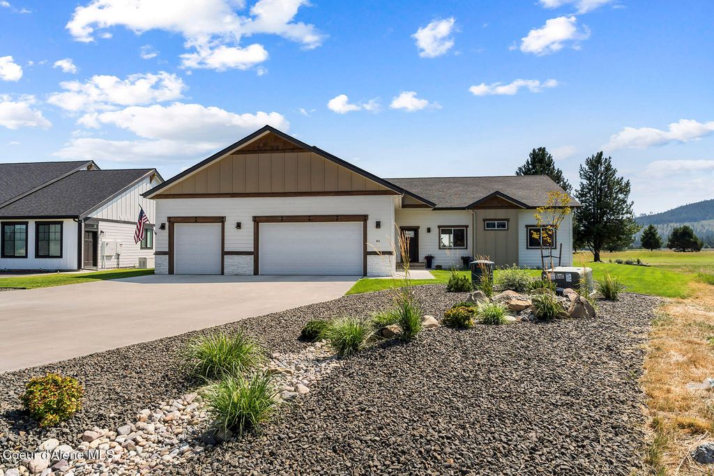 40 Bunker LN, Blanchard, ID 83804 photo 4