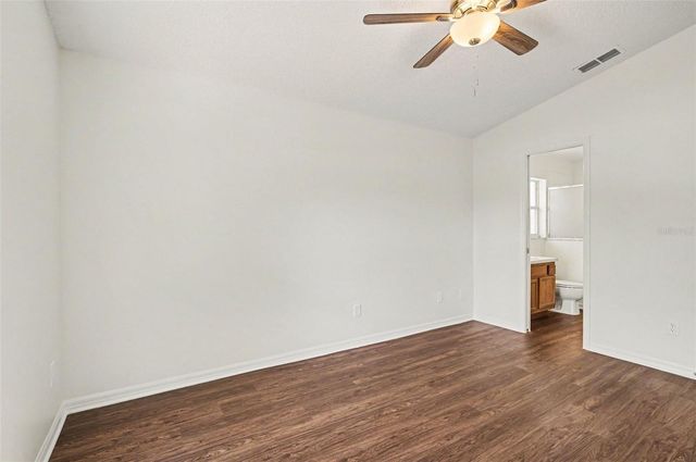 700 KENMOORE COURT, Eustis, FL 32726