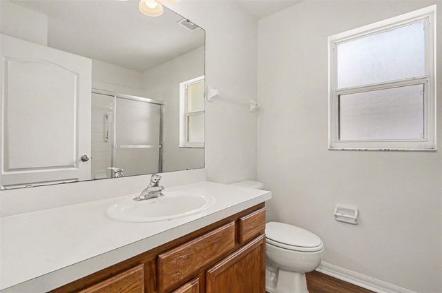 700 KENMOORE COURT, Eustis, FL 32726