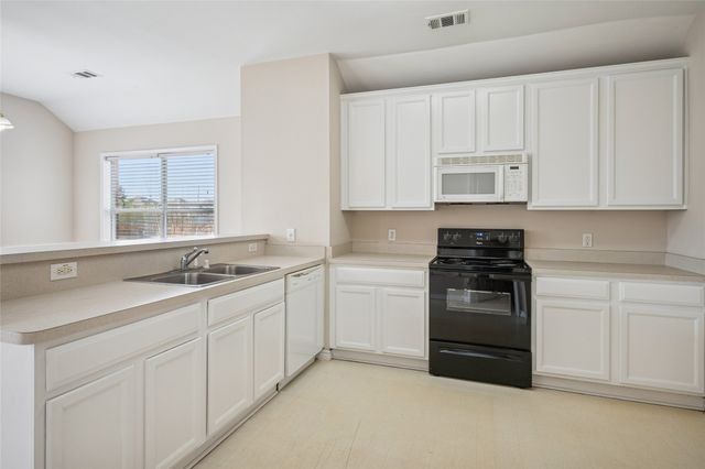 407 Autry Boulevard, Gunter, TX 75058