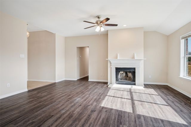 407 Autry Boulevard, Gunter, TX 75058