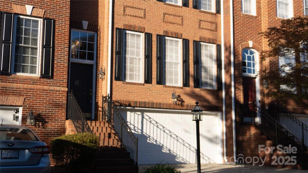 3114 Luke Crossing Drive, Charlotte, NC 28226