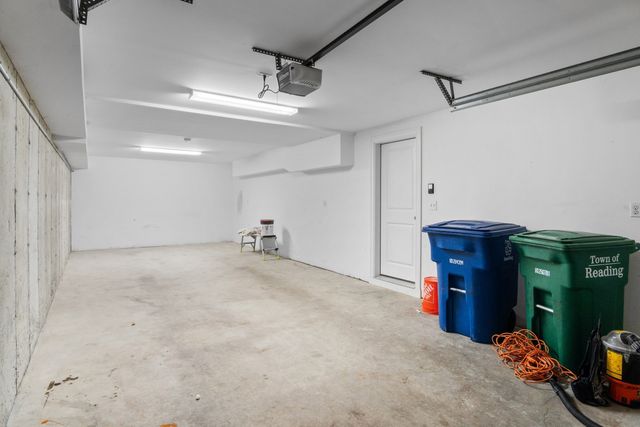 106 Johnson Woods Drive 106, Reading, MA 01867