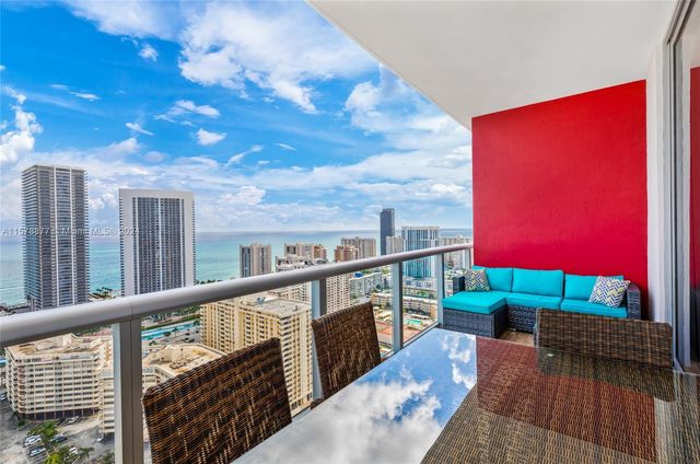 2600 E Hallandale Beach Blvd T3302, Hallandale Beach, FL 33009