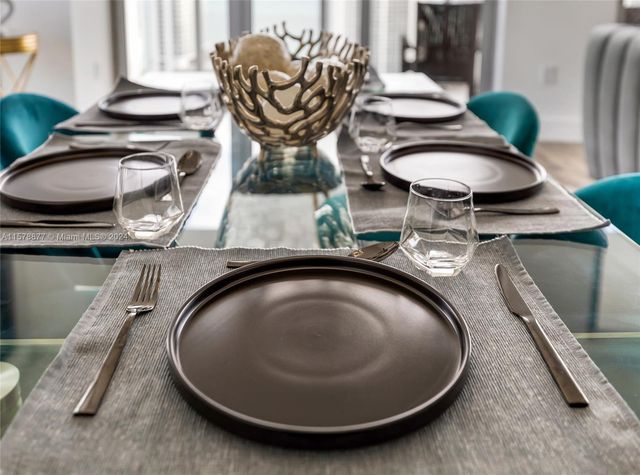 2600 E Hallandale Beach Blvd T3302, Hallandale Beach, FL 33009