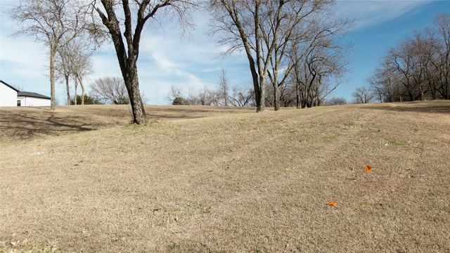 9108 Fossil Ridge Drive, Grand Prairie, TX 75104