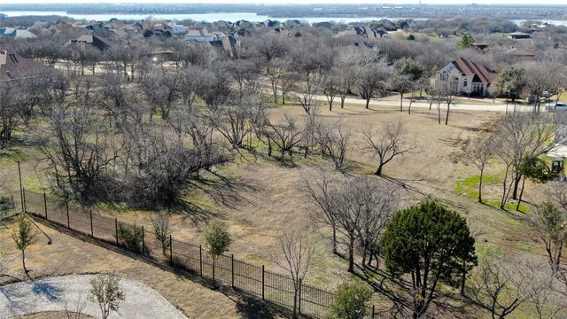 9108 Fossil Ridge Drive, Grand Prairie, TX 75104