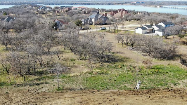 9108 Fossil Ridge Drive, Grand Prairie, TX 75104