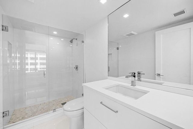 2784 S Ocean Boulevard 204s, Palm Beach, FL 33480