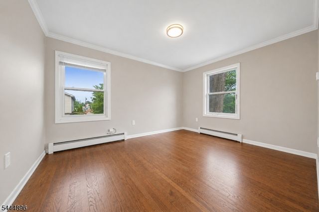 18 E 37Th St, Paterson City, NJ 07514