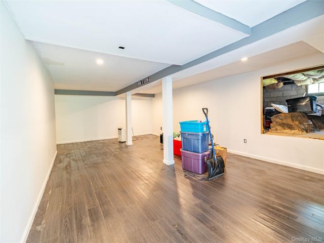 28 Brewster Drive, Carmel, NY 10512