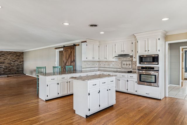 3799 Harmony Church Rd, Adams, TN 37010