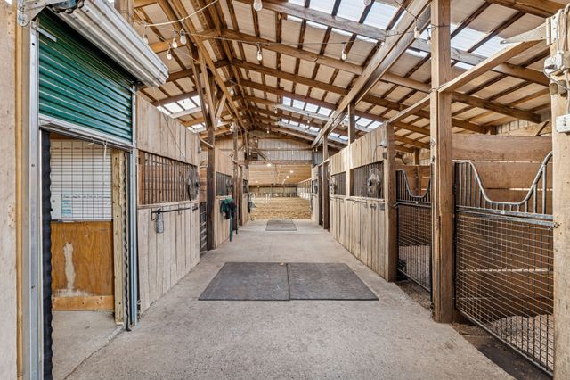 3799 Harmony Church Rd, Adams, TN 37010