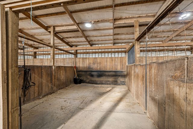 3799 Harmony Church Rd, Adams, TN 37010