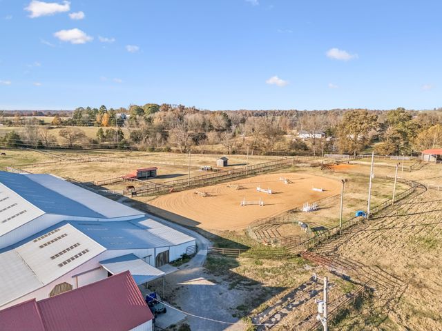 3799 Harmony Church Rd, Adams, TN 37010