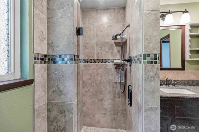 1790 Little Hanaford Road, Centralia, WA 98531
