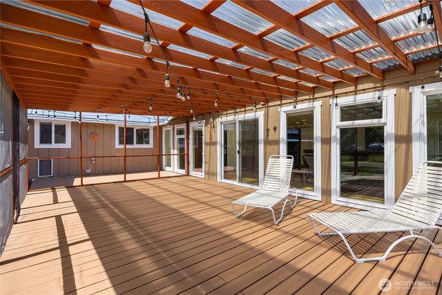 17300 Mima Acres Dr SE, Tenino, WA 98589