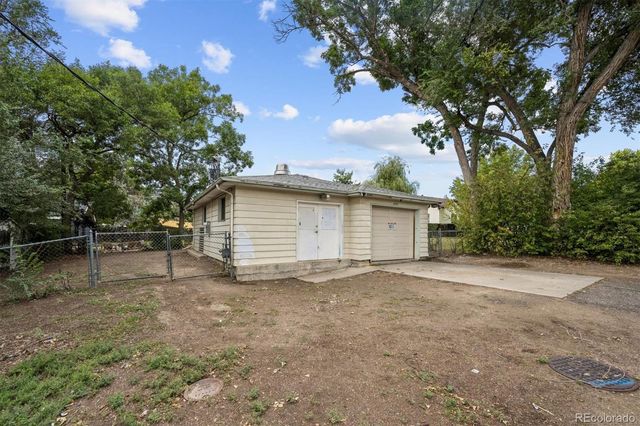 2645 Harlan Street, Denver, CO 80214