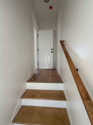 40 Coolidge Front, Lawrence, MA 01843