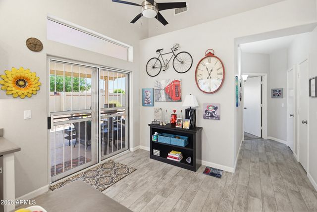 9057 W BEHREND Drive, Peoria, AZ 85382