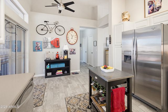 9057 W BEHREND Drive, Peoria, AZ 85382