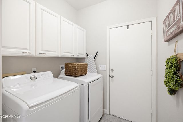 9057 W BEHREND Drive, Peoria, AZ 85382