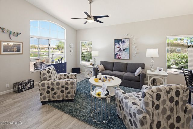 9057 W BEHREND Drive, Peoria, AZ 85382