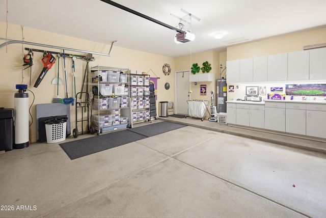 9057 W BEHREND Drive, Peoria, AZ 85382