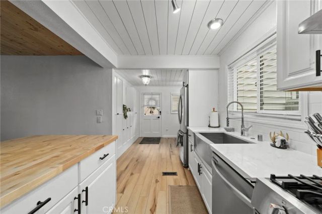 27638 Oak Knoll, Lake Arrowhead, CA 92326