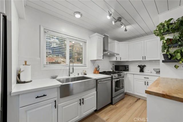 27638 Oak Knoll, Lake Arrowhead, CA 92326