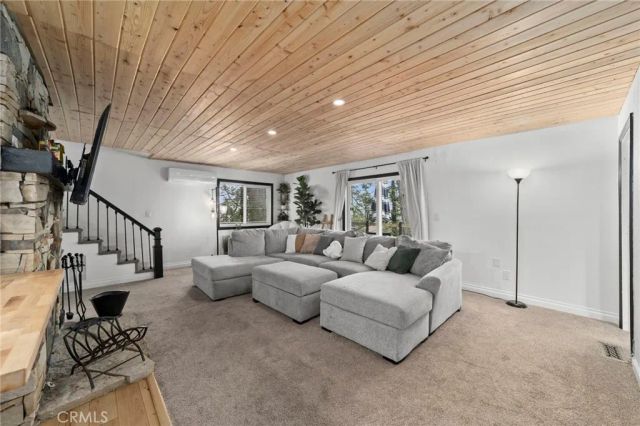 27638 Oak Knoll, Lake Arrowhead, CA 92326