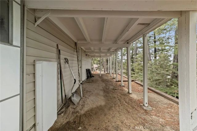 27638 Oak Knoll, Lake Arrowhead, CA 92326