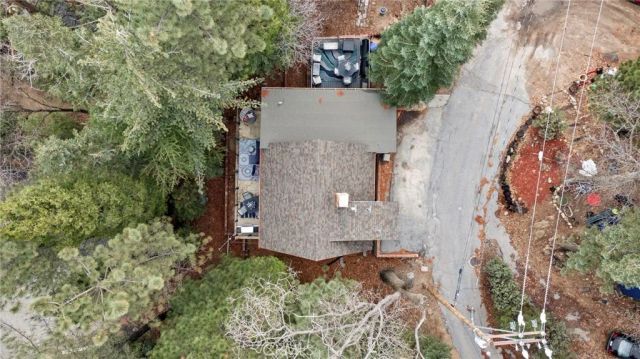 27638 Oak Knoll, Lake Arrowhead, CA 92326