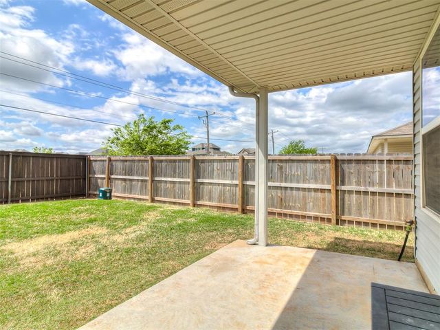11036 NW 94th Terrace, Yukon, OK 73099