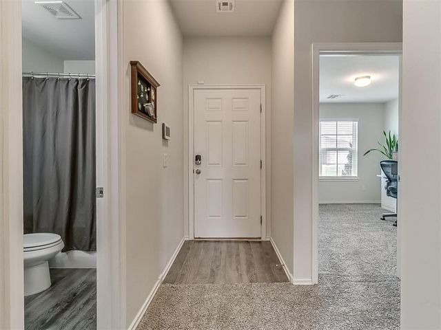 11036 NW 94th Terrace, Yukon, OK 73099