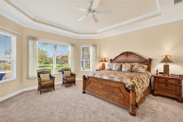 8517 17TH DRIVE NW, Bradenton, FL 34209