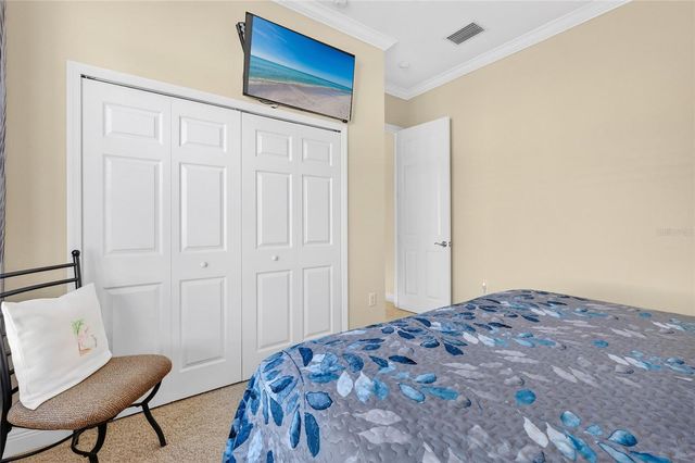 8517 17TH DRIVE NW, Bradenton, FL 34209