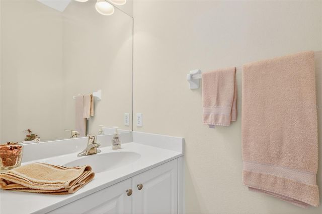 8517 17TH DRIVE NW, Bradenton, FL 34209