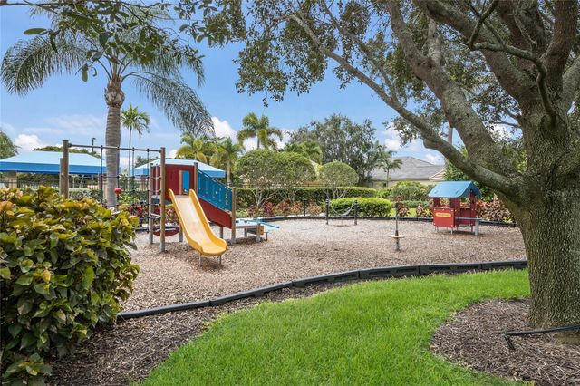 8517 17TH DRIVE NW, Bradenton, FL 34209