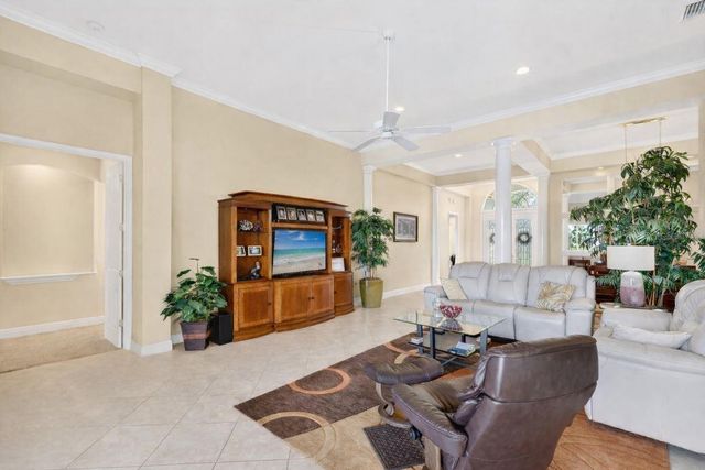 8517 17TH DRIVE NW, Bradenton, FL 34209