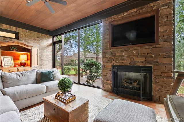 5411 Courtney, Tuscaloosa, AL 35406