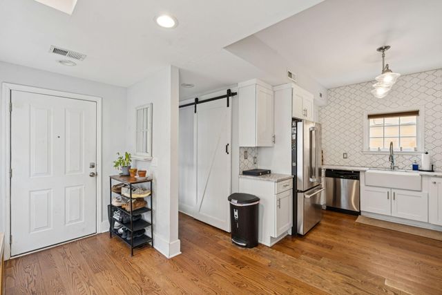 78 America Street, Charleston, SC 29403