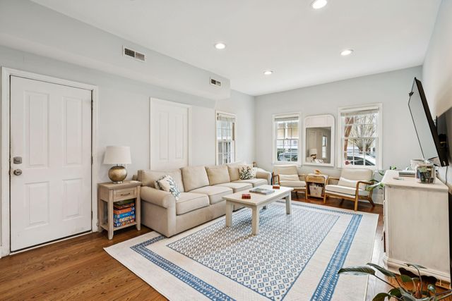 78 America Street, Charleston, SC 29403