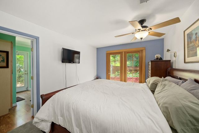 13155 Sargent Jacobs Dr, Nevada City, CA 95959