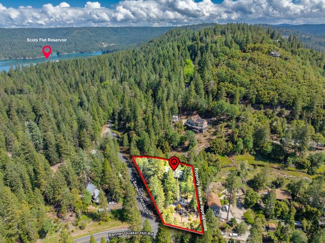 13155 Sargent Jacobs Dr, Nevada City, CA 95959