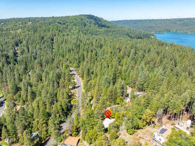 13155 Sargent Jacobs Dr, Nevada City, CA 95959