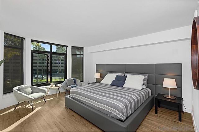 500 W Harbor Dr 107, San Diego, CA 92101